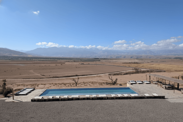 Luxury Lunch in Agafay Desert & Swimming Pool